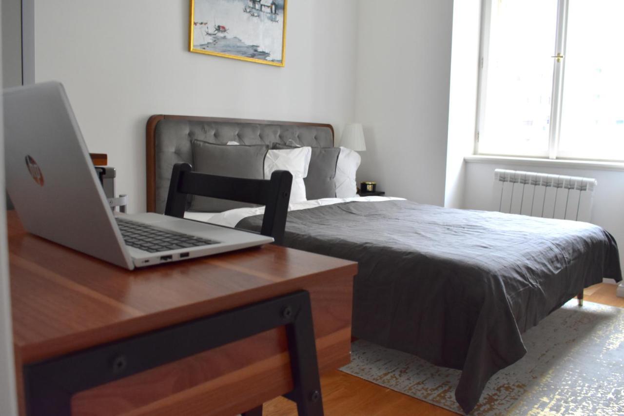 Lovely Apartment In Center 프라하 외부 사진